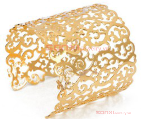 VÒNG TAY BẢN LỚN NỮ TRANG MẪU ĐẸP